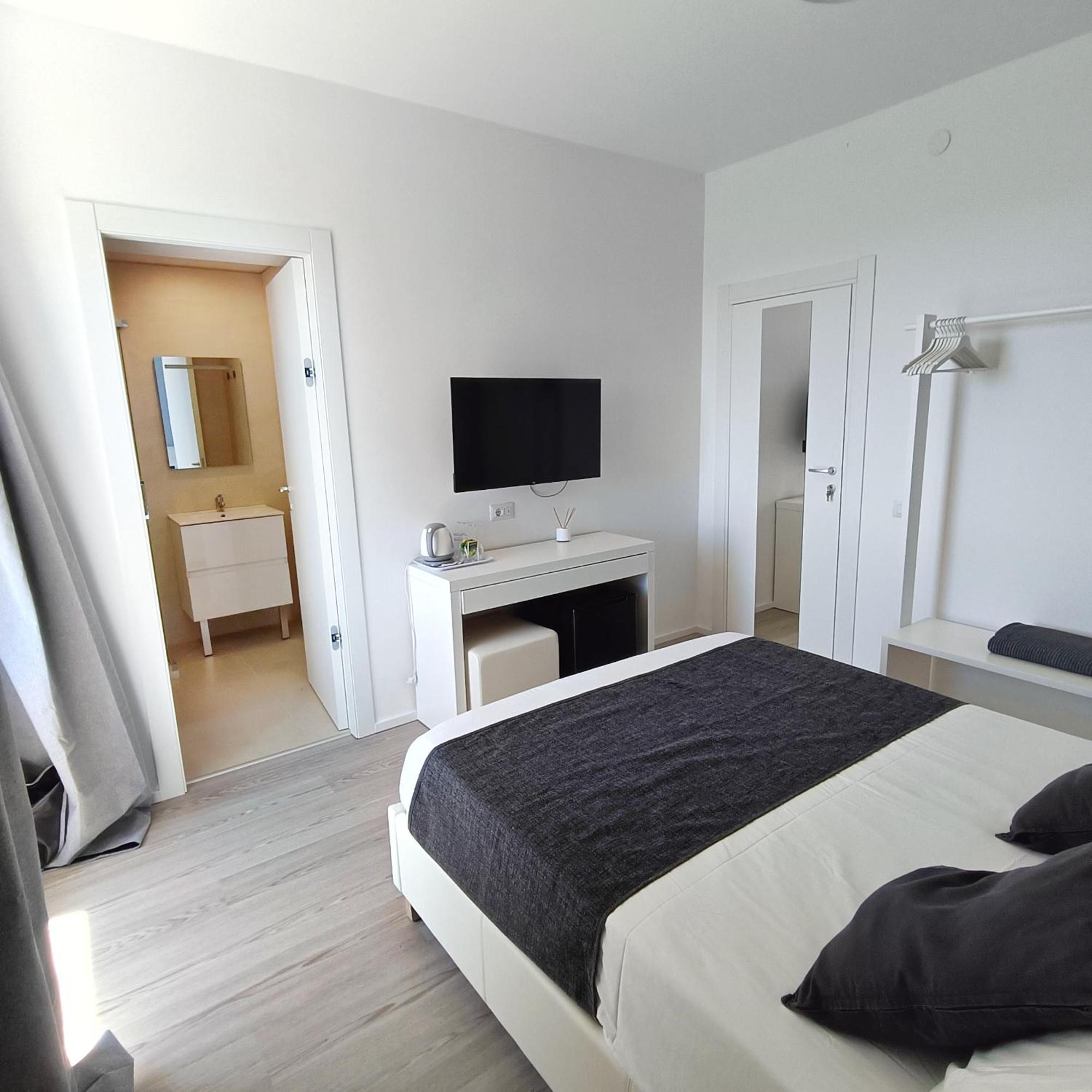 Tuffudesu Experience (Adults Only) Bed & Breakfast Osilo Bilik gambar